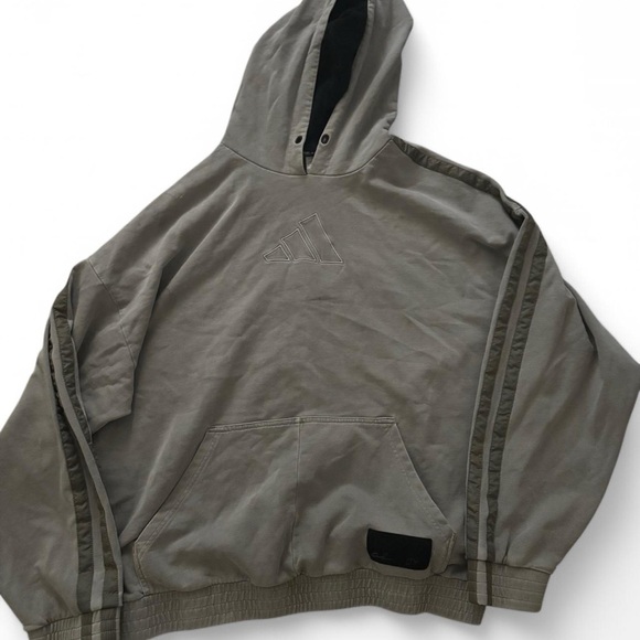 adidas Gray Lightweight Hoodie Jacket - Picture 1 of 4